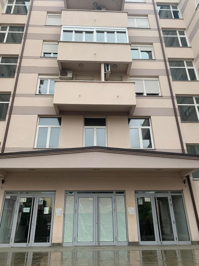 Апартаменти Zara Apartman Krusevac - Centar Екстер'єр фото